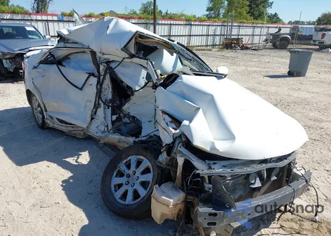 2009 Toyota Camry Le from USA, damaged, VIN 4T4BE46KX9R079372